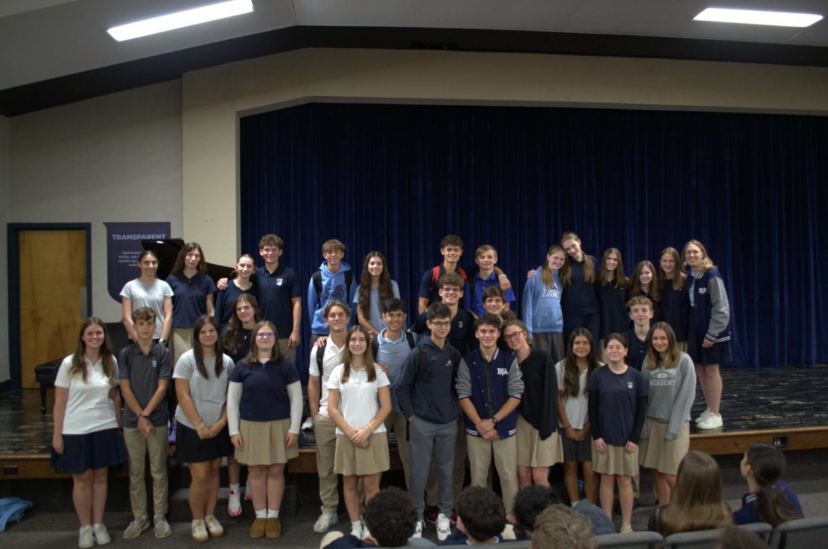 Senior Sensations: Freshman-Senior Siblings